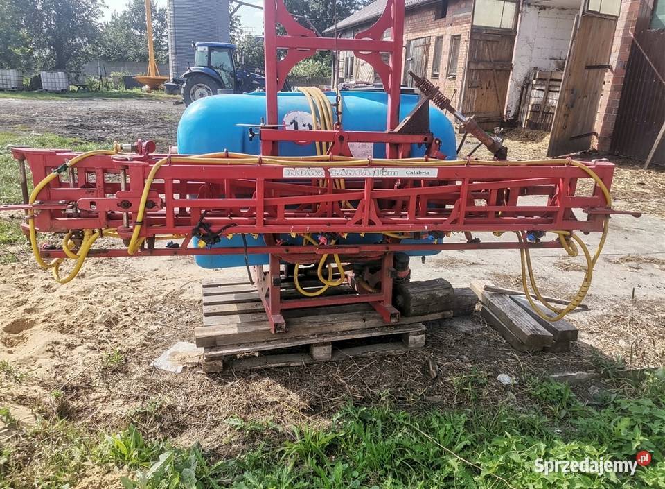 Opryskiwacz zawieszany 800l 15m hydraulicznie Wieluń