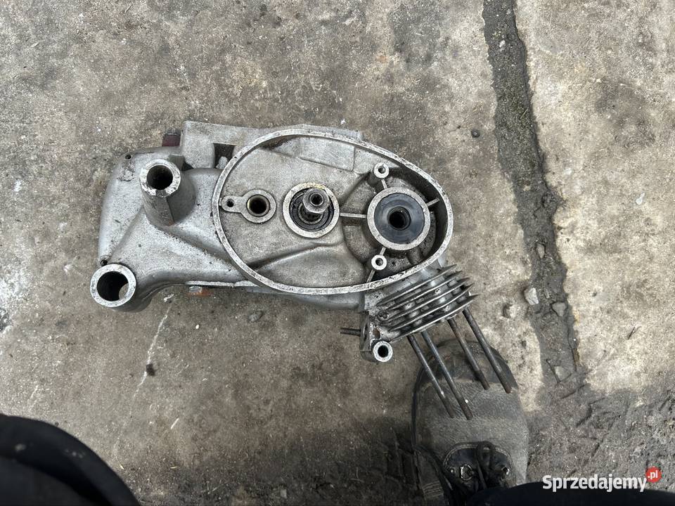 Kratery SIMSON SR2 Radom