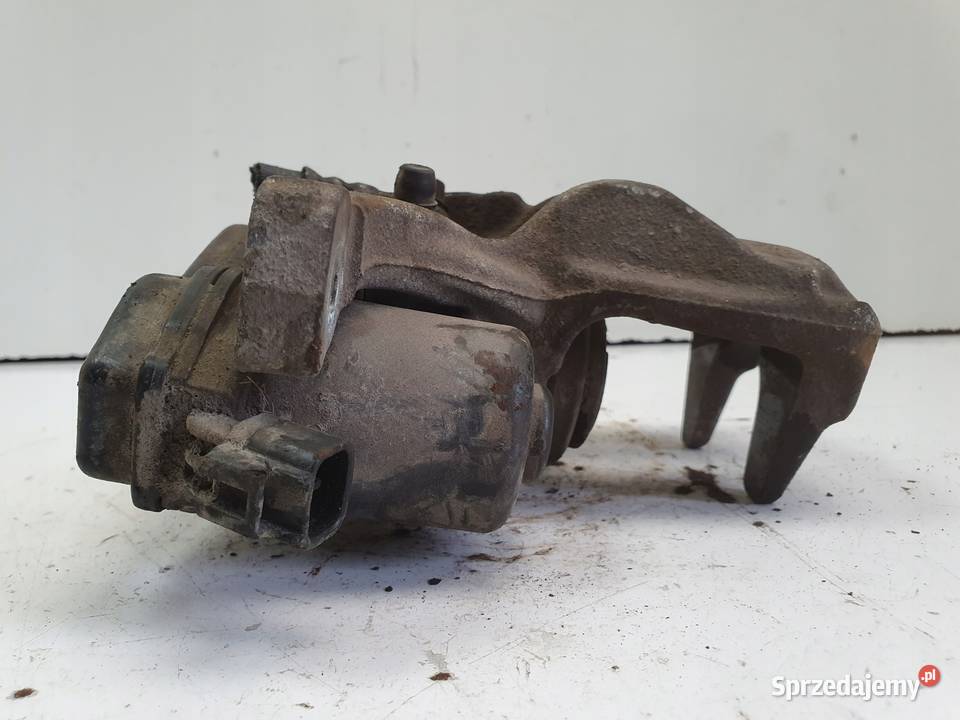 Toyota Corolla XII E21 TYLNY ZACISK HAMULCOWY osobowe