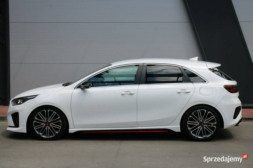 Kia Ceed BezwypadkowyBogata wersja lakier metallic Kia Gliwice