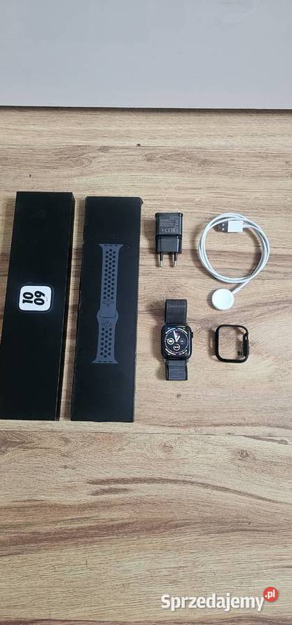 Apple Watch Series NIKE 7 GPS 45 mm Czarny Szprotawa