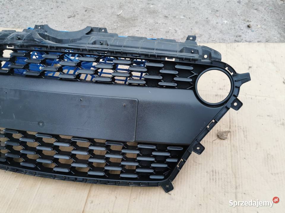 Środkowa kratka zderzaka przód hyundai i10 II 2 Sieraków sprzedam