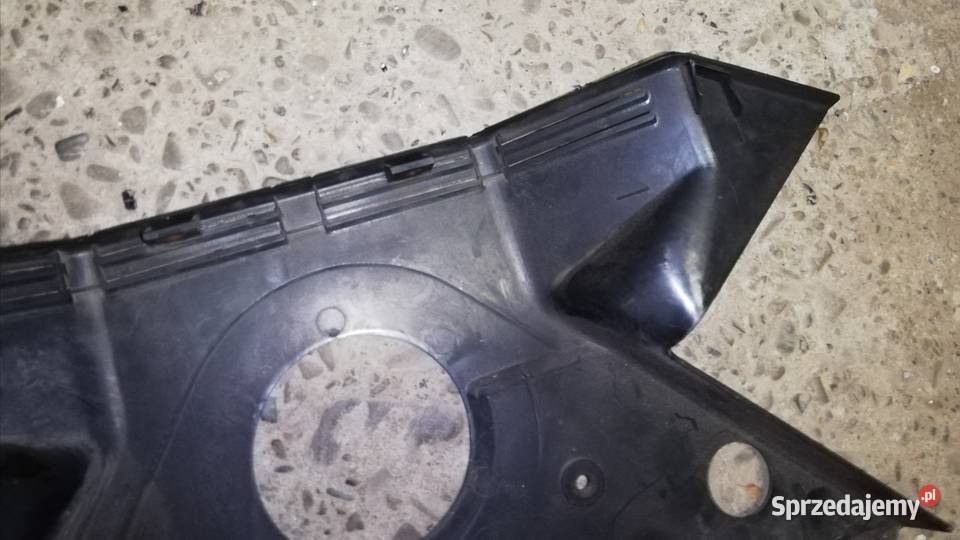 Osłona pompy wspomagania silnika Audi 80 a4 a6 Pozostałe Sanok