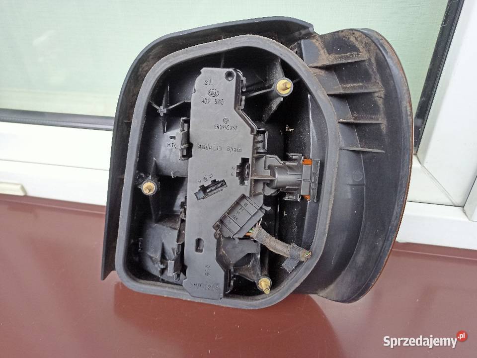 VW Polo III 3 6N lampa tył tylna lewa Hella łódzkie Sieradz
