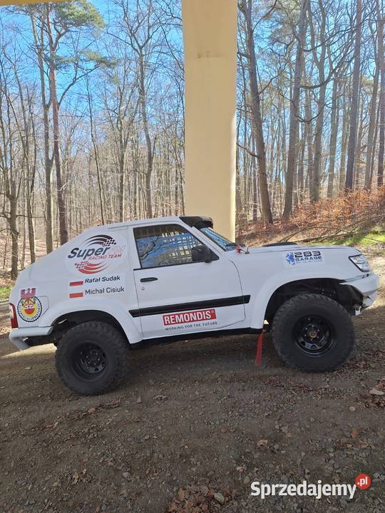 Nissan Patrol 28 Cross Country rajdowy wyścigi Patrol Szczecin