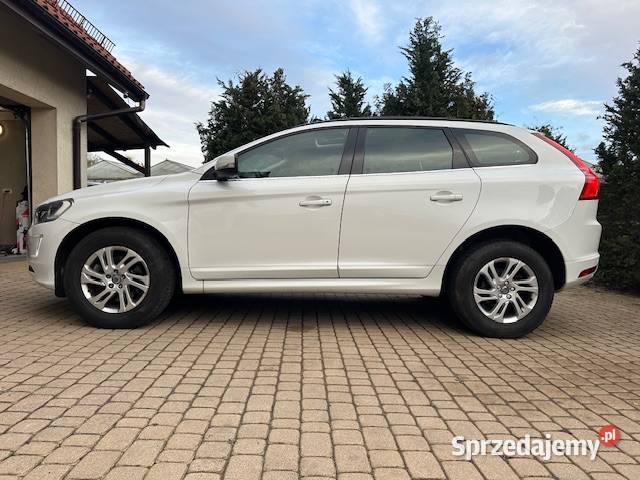 volvo xc60 20d nowy rozrząd i kpl sprzęgło serwisowany w ASO Gdańsk