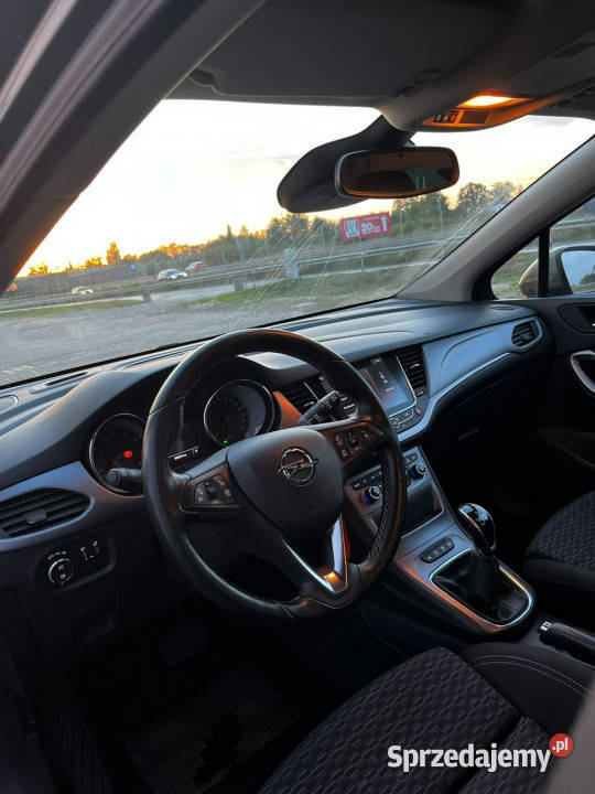 Opel Astra 10 Turbo bezwypadkowy FVAT Rozalin sprzedam