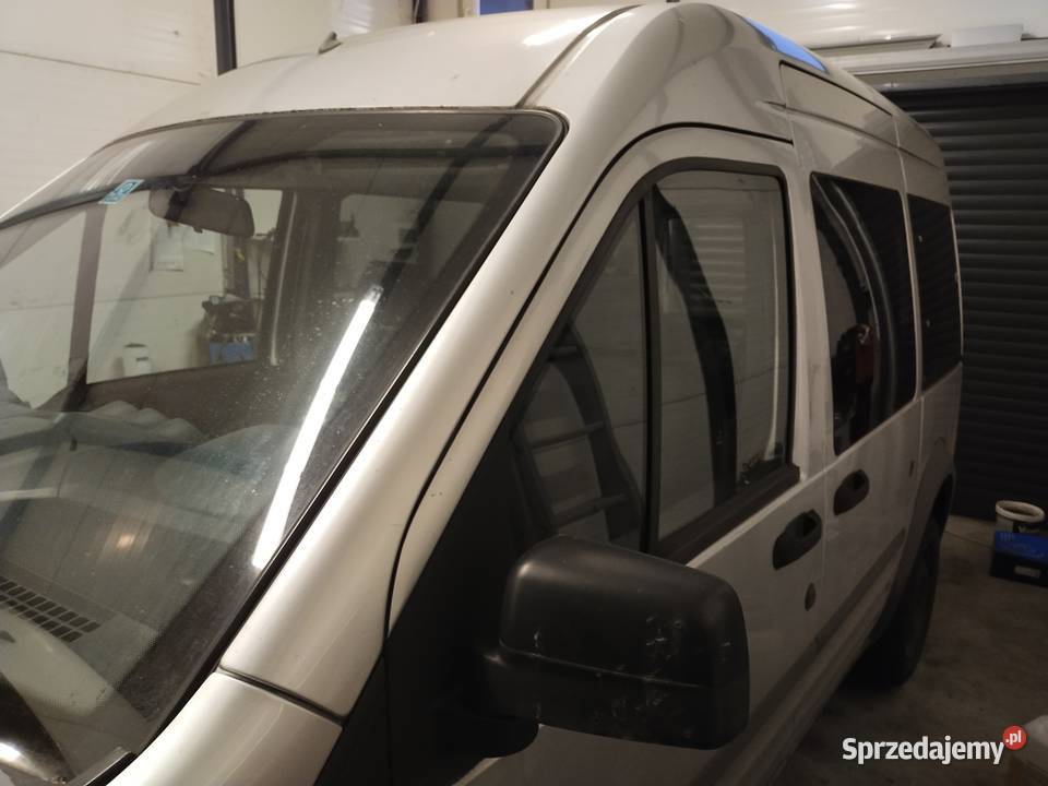 FORD tourneo connect 18 tdci 2009 uszkodzony sprzedam