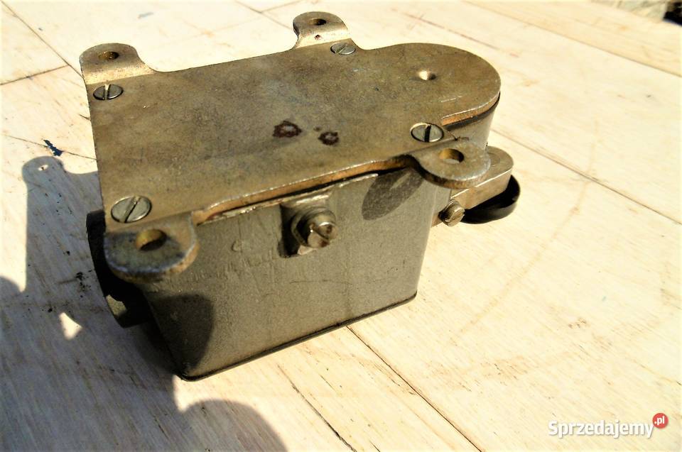 wyłącznik krańcowy kw 2211 krańcówka prl 1976 Namysłów