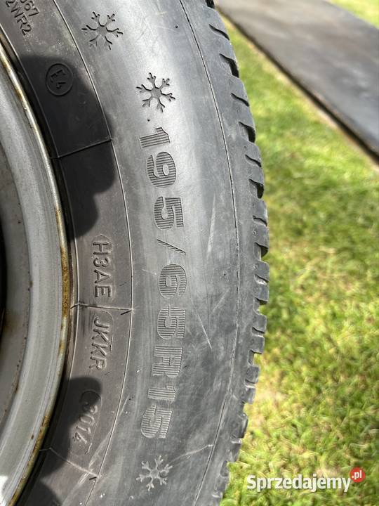 Koła zimowe 19565 R15 rozstaw 5x100 Volkswagen Rzeszów sprzedam