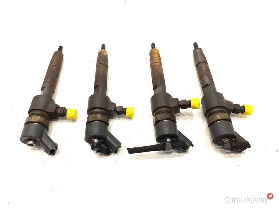 WTRYSKIWACZE KOMPLET FIAT GRANDE PUNTO Wtryskiwacze Motoryzacja