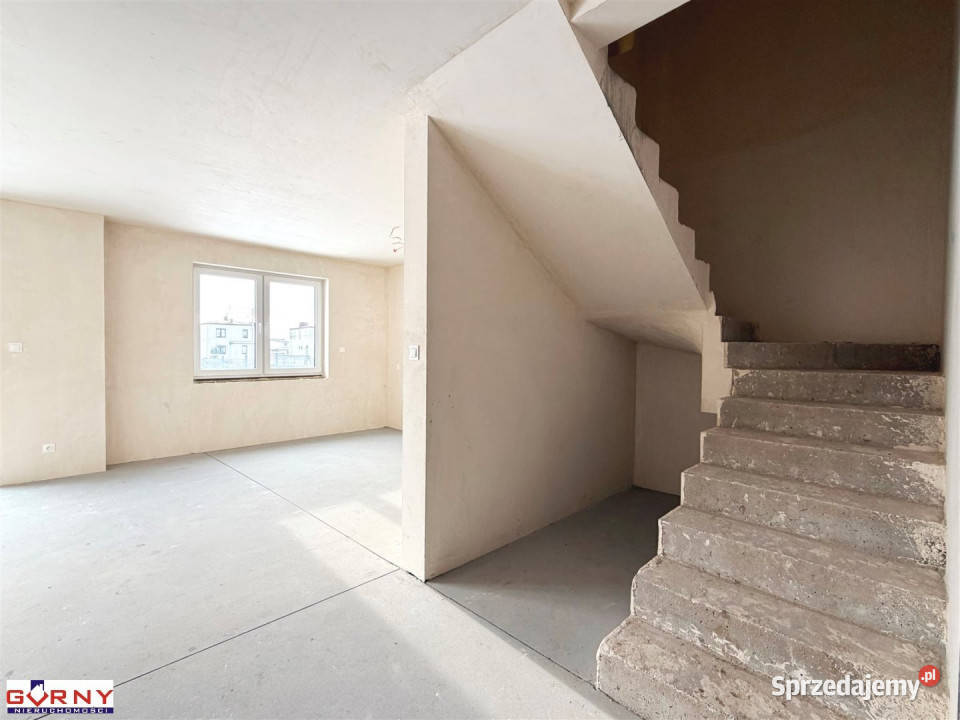 Dom szeregowy Sulejów 15823m2 Rok budowy 2025