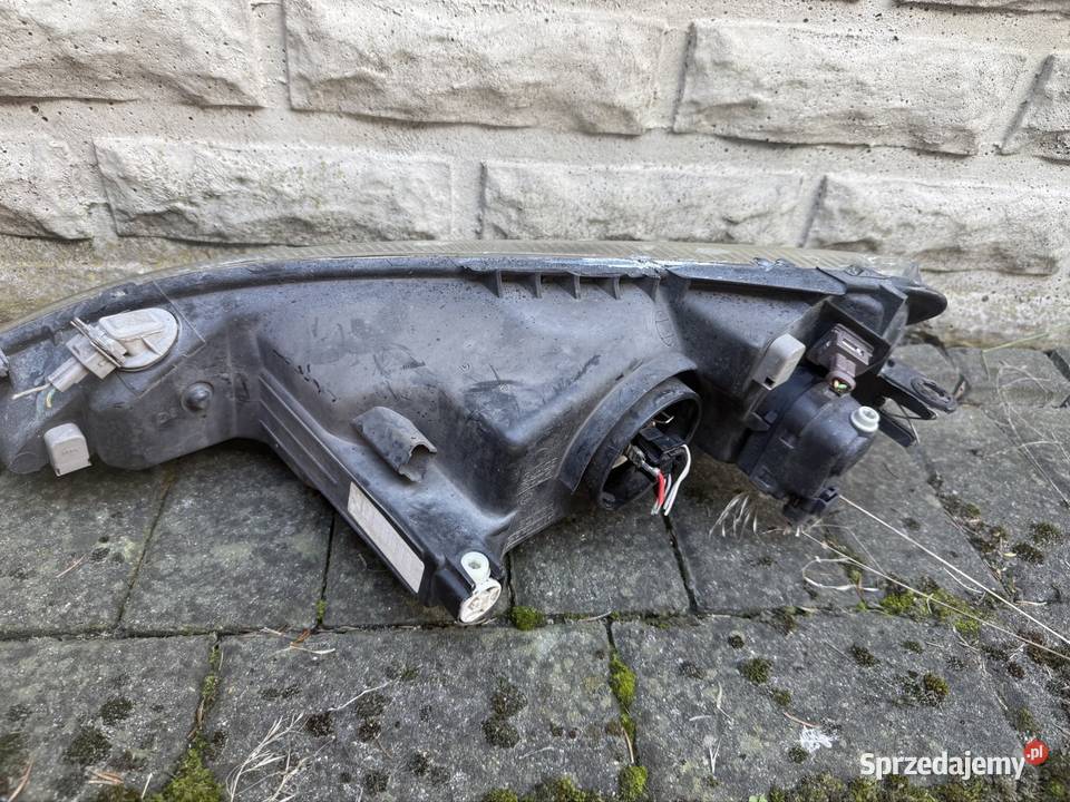 Lampa przód prawa peugeot 206 wielkopolskie Ostrów Wielkopolski
