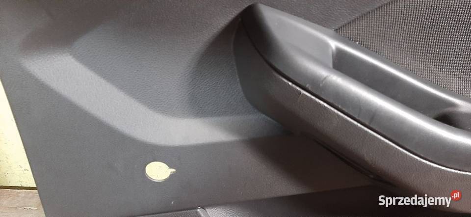 Boczek tapicerka drzwi Ford Focus MK3 HB Prawy Drzwi Włoszczowa