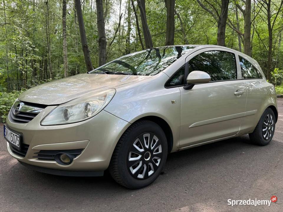 Opel Corsa D 2007 14 90 Serwisowany Opony elektryczne lusterka Łaziska Górne