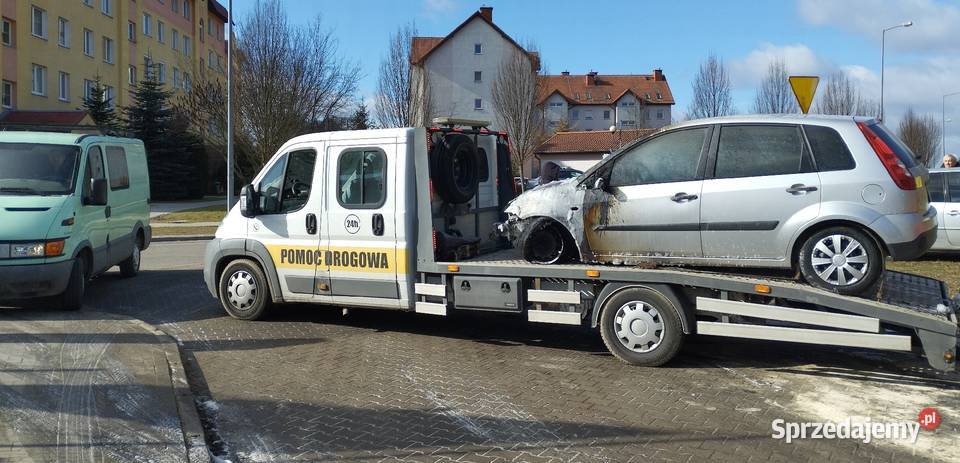 Pomoc drogowa holowanie transport laweta Giżycko usługa