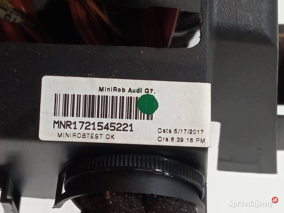 SKRZYNKA BEZPIECZNIKÓW 4M0971845BR 40 D 435 Audi osobowe świętokrzyskie sprzedam
