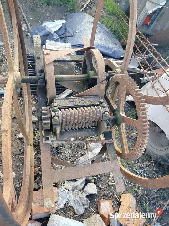 Sprzedam sieczkarnie ręczną zabytek Wieczyn