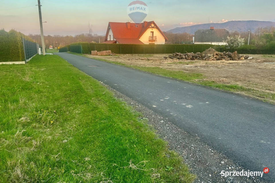 Urokliwa działka budowlana Pisarzowice