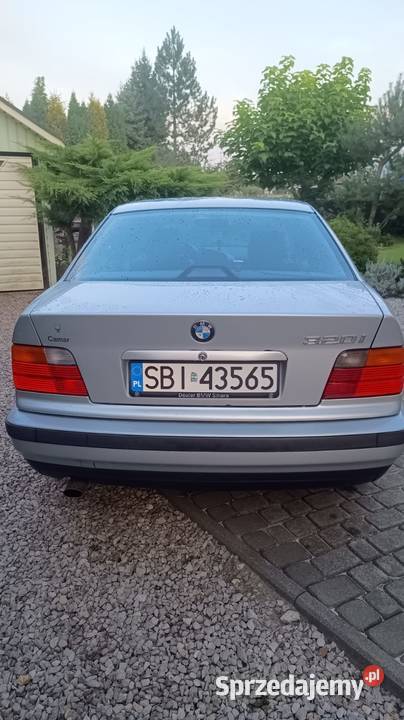 BMW E36 20 sedan 150KM Bujaków