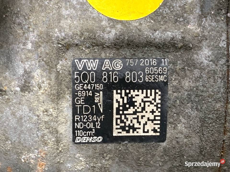 SPRĘŻARKA KLIMATYZACJI VW GOLF VII 5Q0816803 16 Kompresory klimatyzacji Części samochodowe podkarpackie