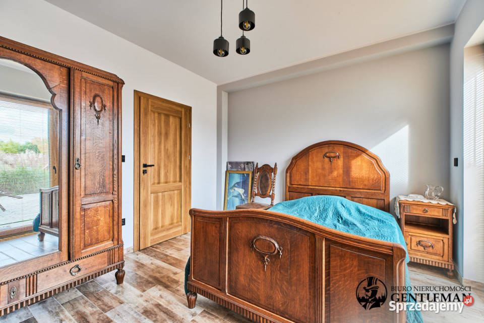 sprzedaży domu wolnostojącego Kostkowo 250m2 Sprzedaż