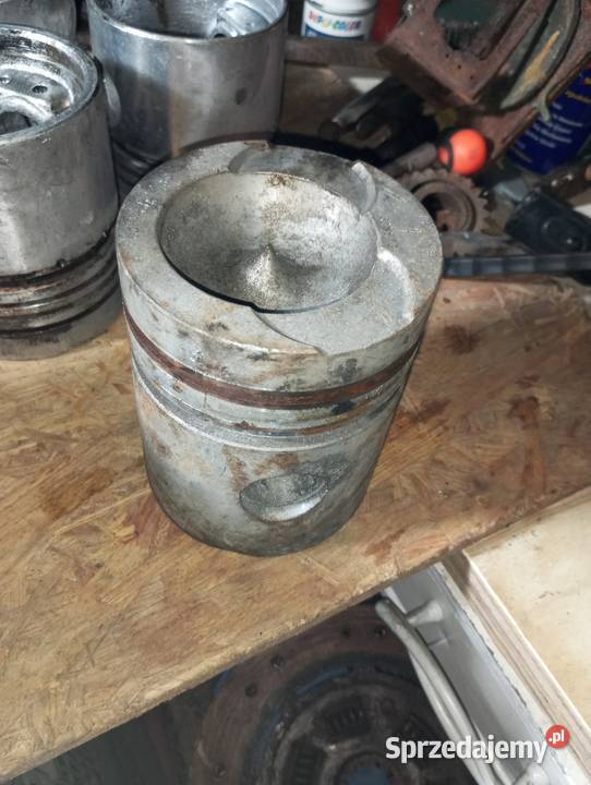 Głowica tłoki t25 Władimirec tłok głowice zsrr