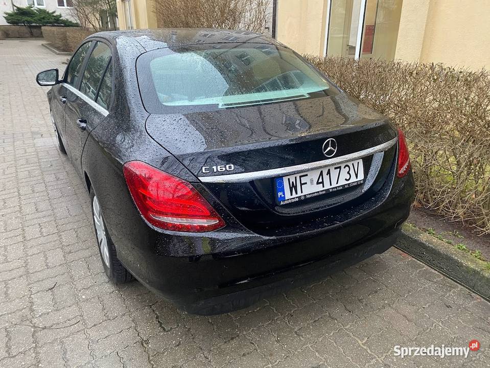 Mercedes Klasa C 160 Aut 9G BEZWYPADKOWY Salon Warszawa sprzedam