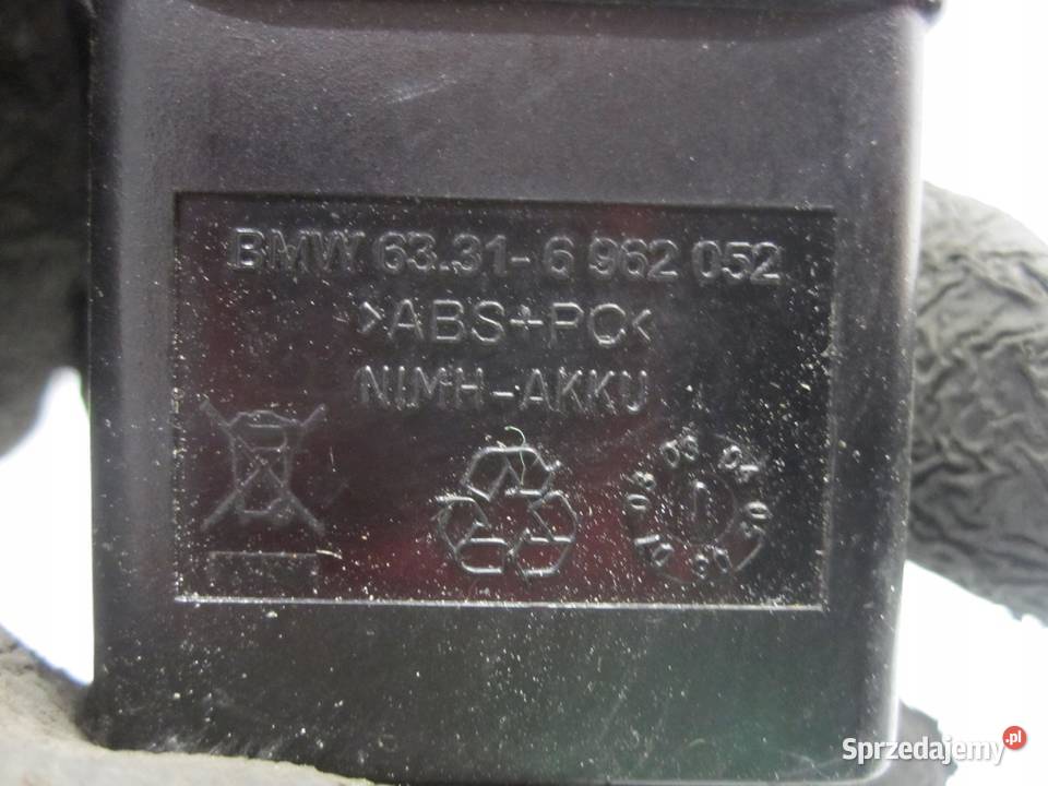 BMW E90 06r latarka 6962052 osobowe