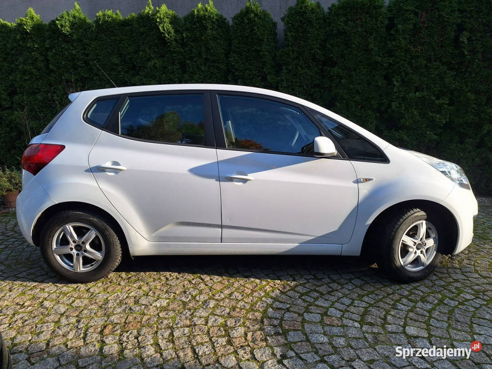 Kia Venga Cool w ofercie 3 różne aluminiowe felgi Siewierz