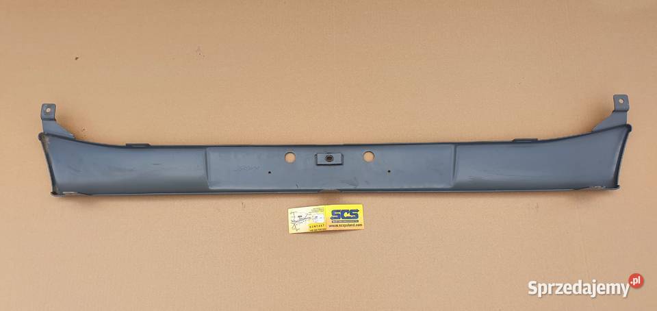 VOLVO FH4 ZDERZAK PRZÓD METALOWY ŚRODEK Bieleń