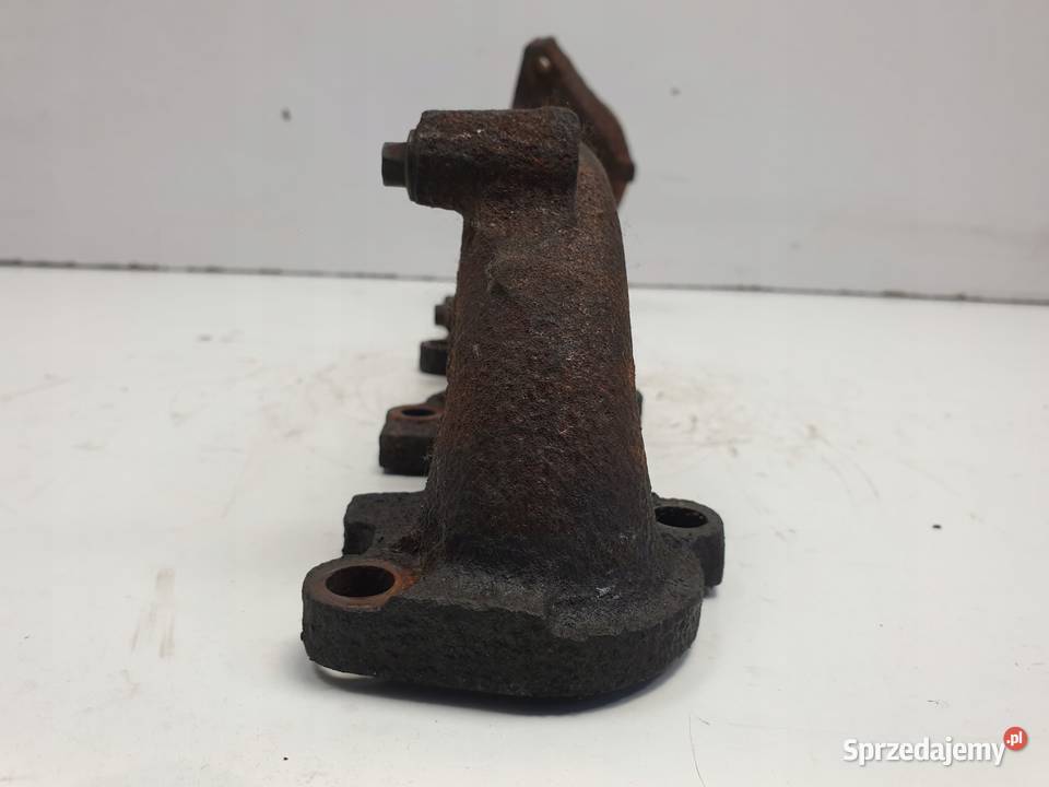 Ford Crown Victoria II 46 V8 KOLEKTOR WYDECHOWY Rudka