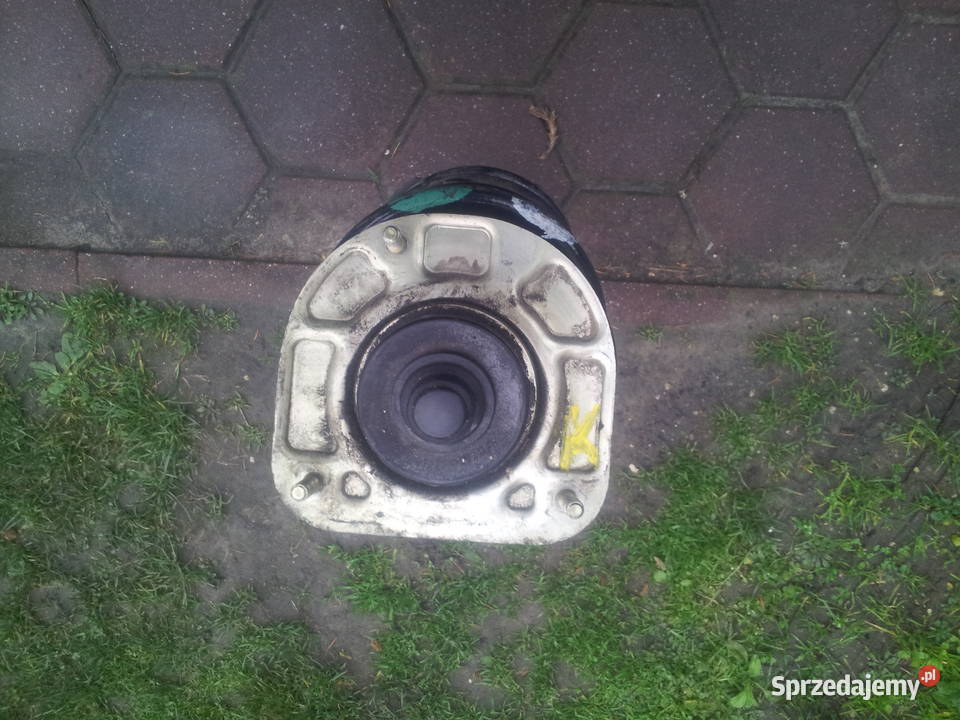 Sprzedam sprawną zwrotnicę McPerson do VOLVO osobowe małopolskie Kraków sprzedam