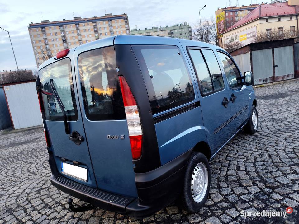 Fiat Doblo 12 2001 Osobowe benzyna Jasło