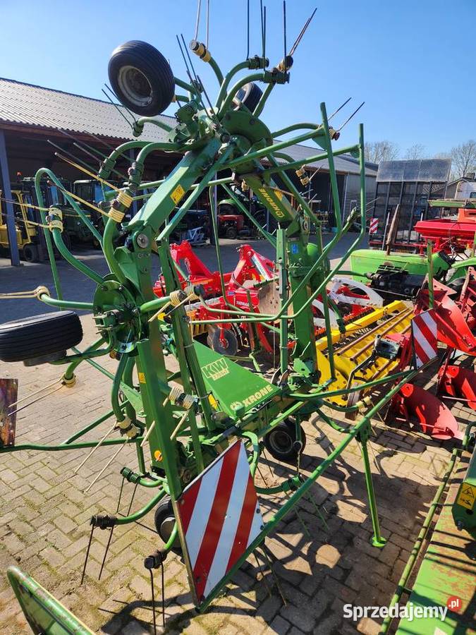 Przewracarka do siana Krone KW 7706x7 Strawczynek