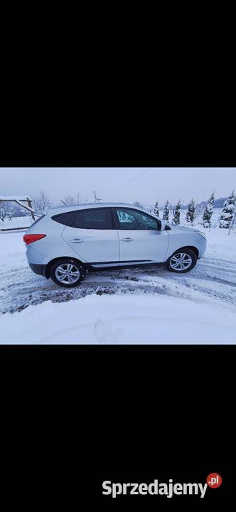 Hyundai ix35 16 Benzyna 2 komplety kół na 1591cm3 podkarpackie