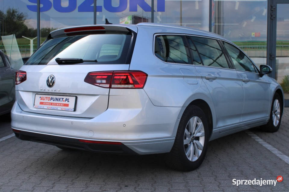 Volkswagen Passat 2022r FVAT23 DSG FullLED 130323km śląskie Bielsko-Biała