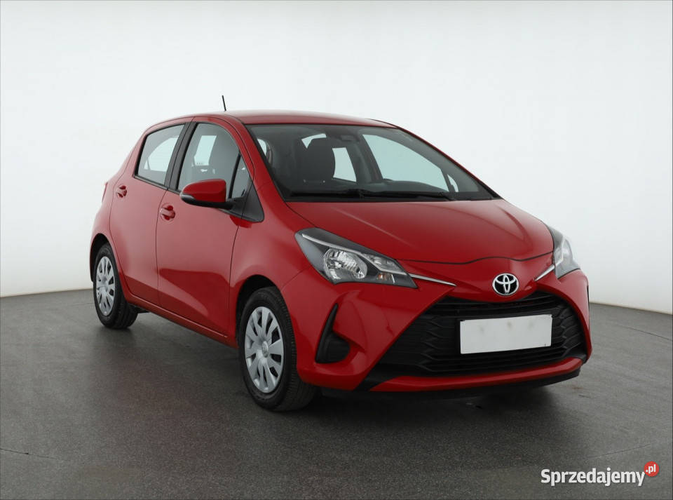 Toyota Yaris 10 VVTi asystent pasa ruchu Yaris