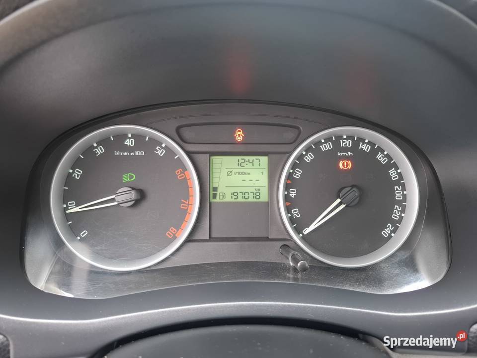 Skoda Roomster 14 MPI Krajowa Bezwypadkowa Rok produkcji 2007 Sosnowiec