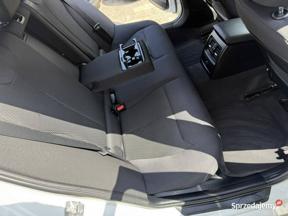 BMW 320 zadbana F30F31 2012 gniazdo AUX Poznań