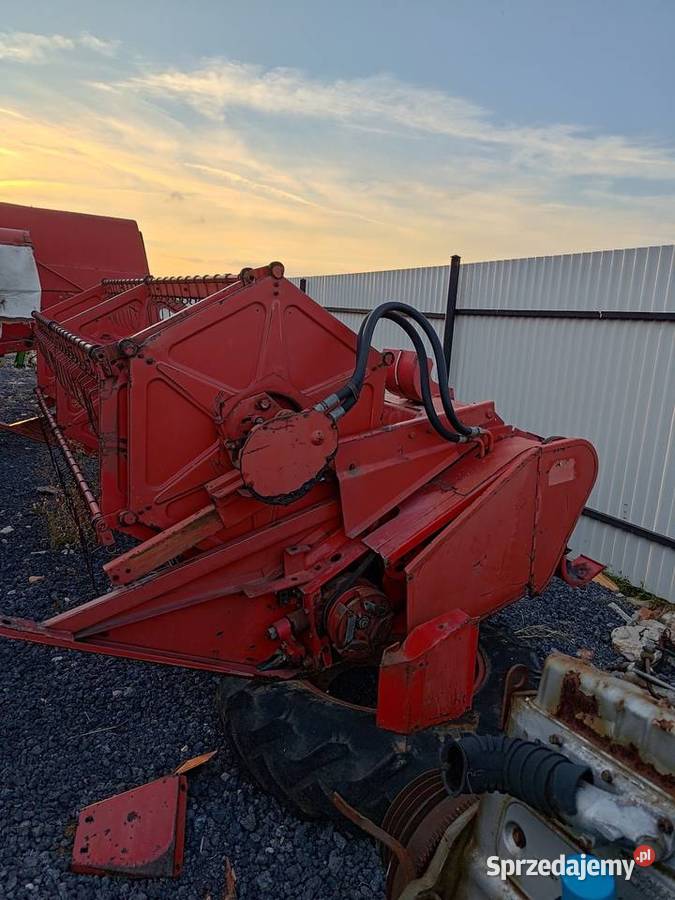 Heder Massey Ferguson 440 inne 3 m Bukowie
