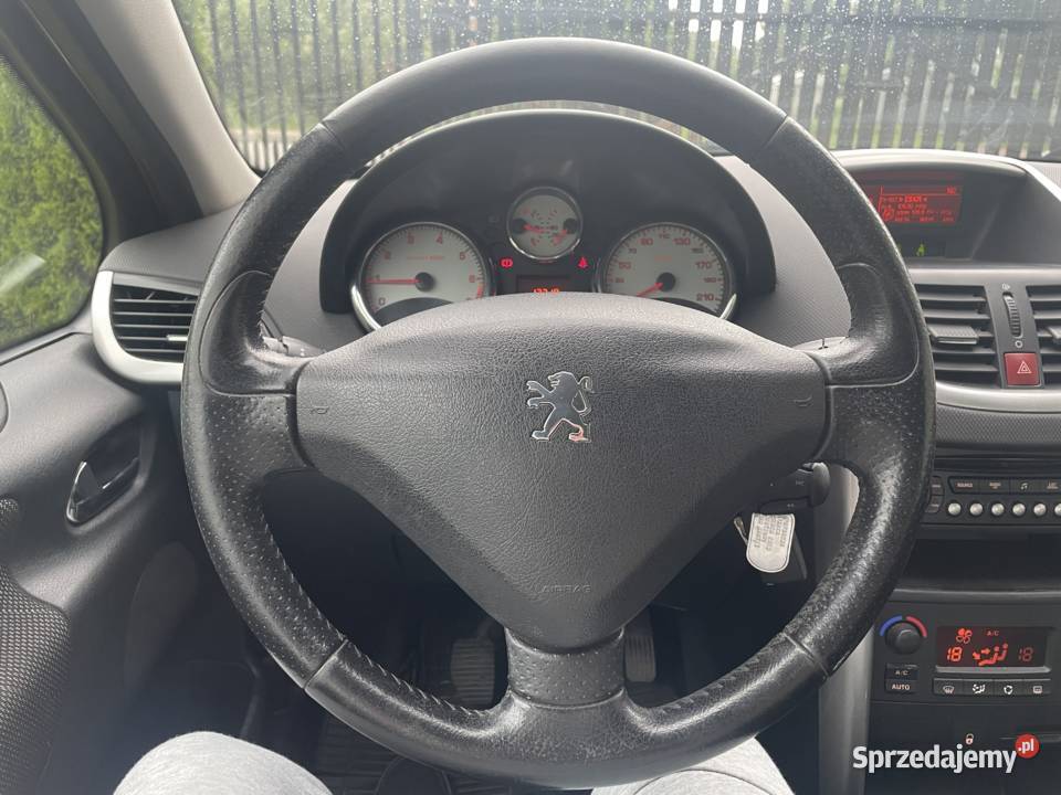 Peugeot 207 570000 do negocjacji