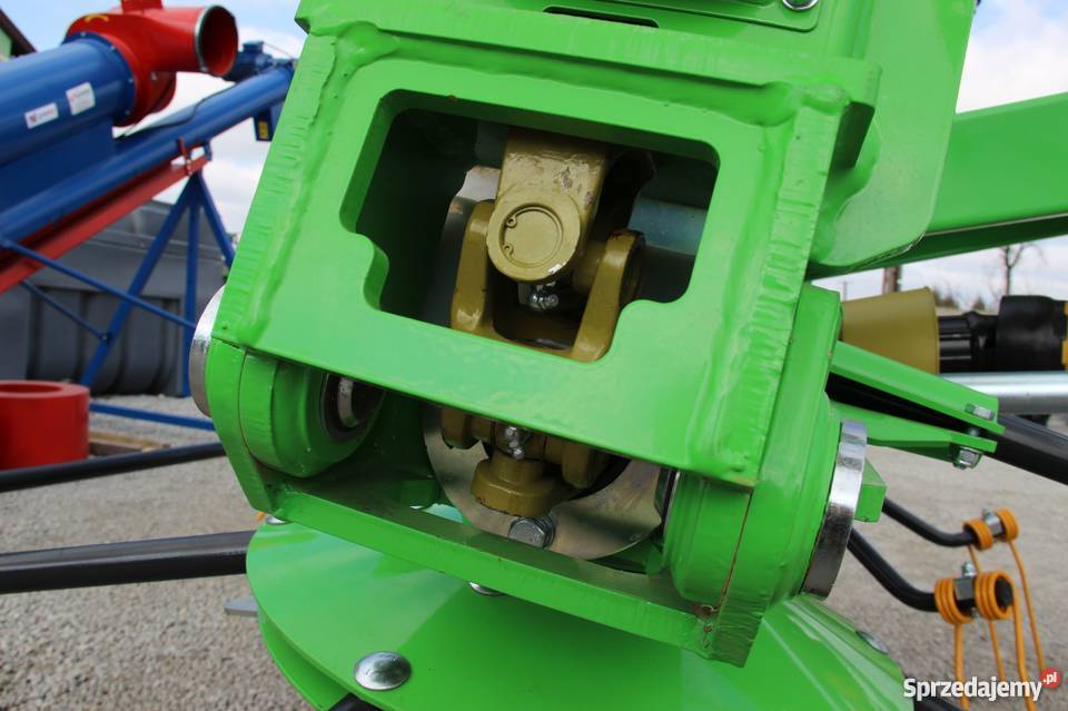 Przetrząsacz 4 wirnikowy 5 5 m karuzela Tornado nieuszkodzony kujawsko-pomorskie Rogóźno