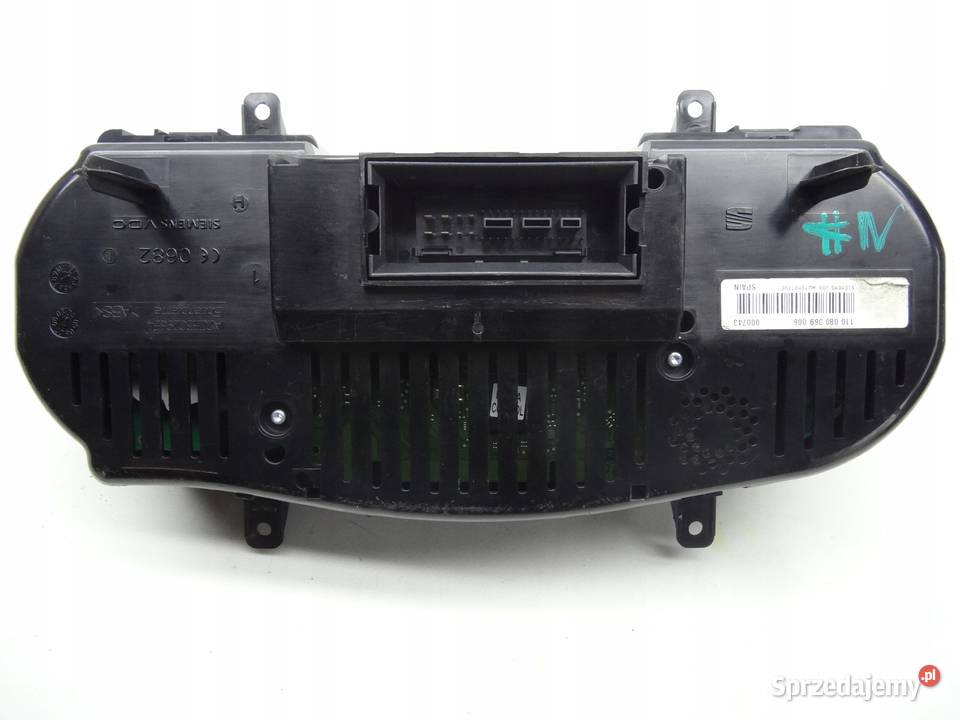 SEAT LEON II 18 TSI LICZNIK ZEGAR 1P0920827A