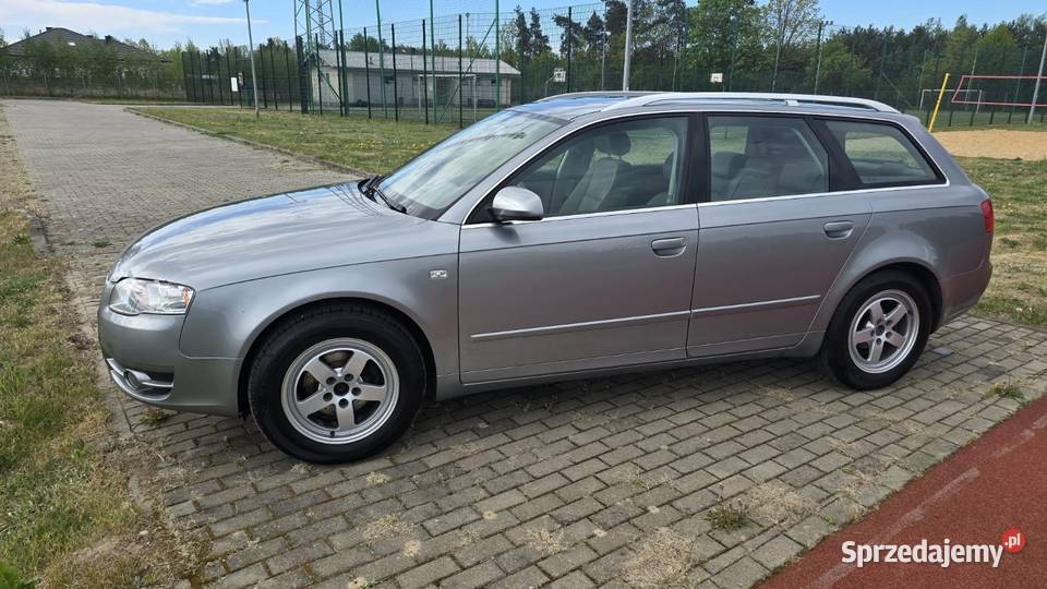Audi A4 Avant 16 MPI 102 konie mech Prosty i czujnik parkowania mazowieckie Radom