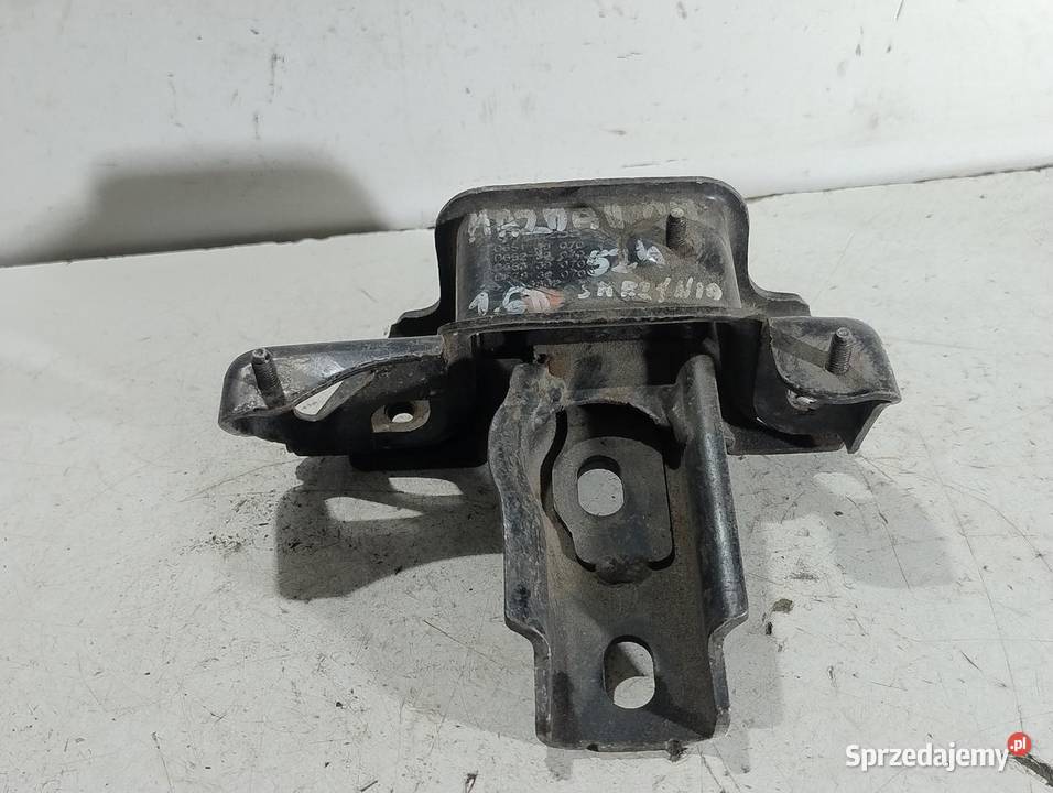 ŁAPA PODUSZKA SKRZYNI MAZDA 2 DE 16 D D65139070