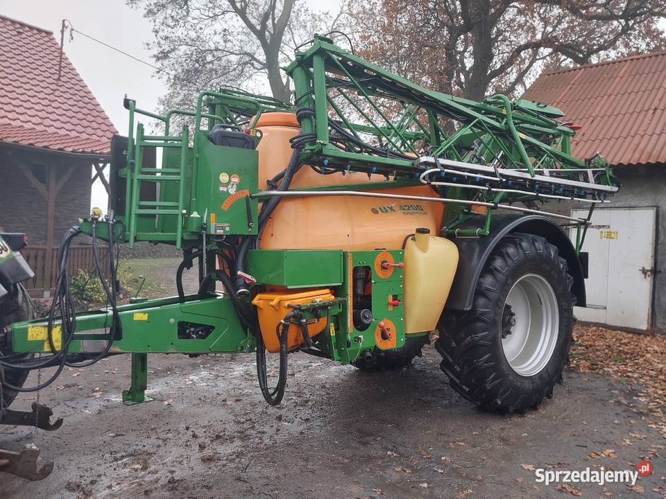 Opryskiwacz Amazone UX4200 GPS Amazone Tuchola