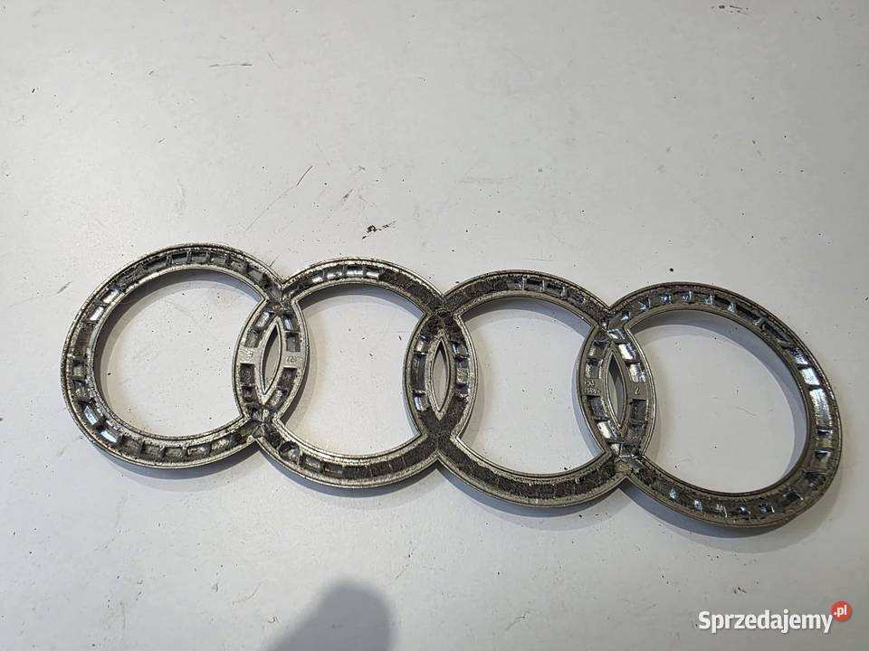 Emblemat klapy bagażnika Audi A4b6 osobowe Iława sprzedam