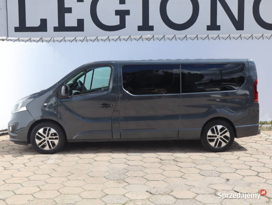 Opel Vivaro 16 BiCDTI czujnik parkowania Łódź