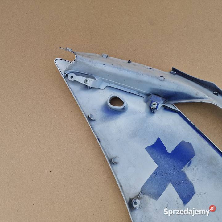 YAMAHA YZF R1 RN19 BOK OWIEWKA BOCZEK PRAWY Bieleń sprzedam